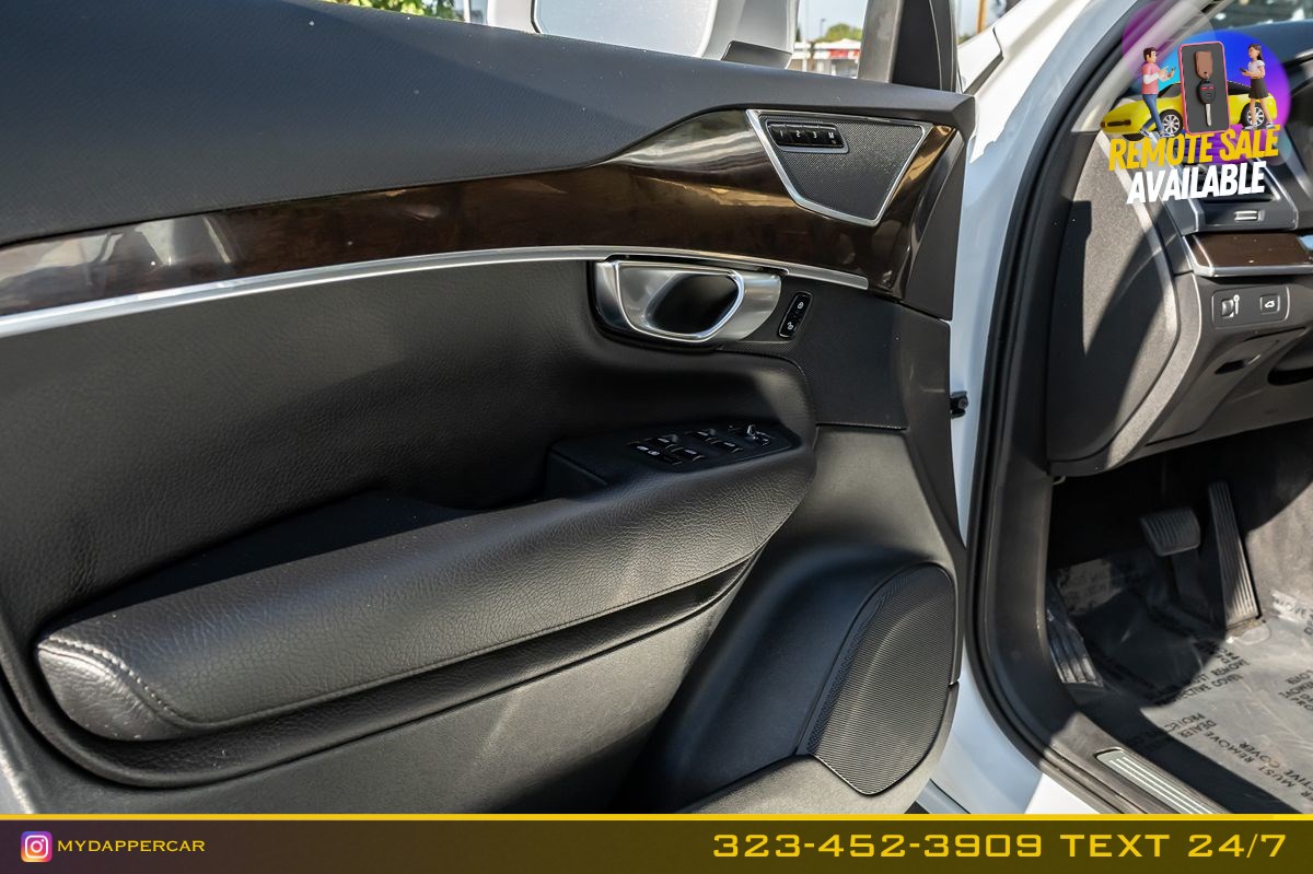 Volvo XC90 photo 13