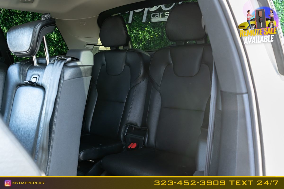 Volvo XC90 photo 19