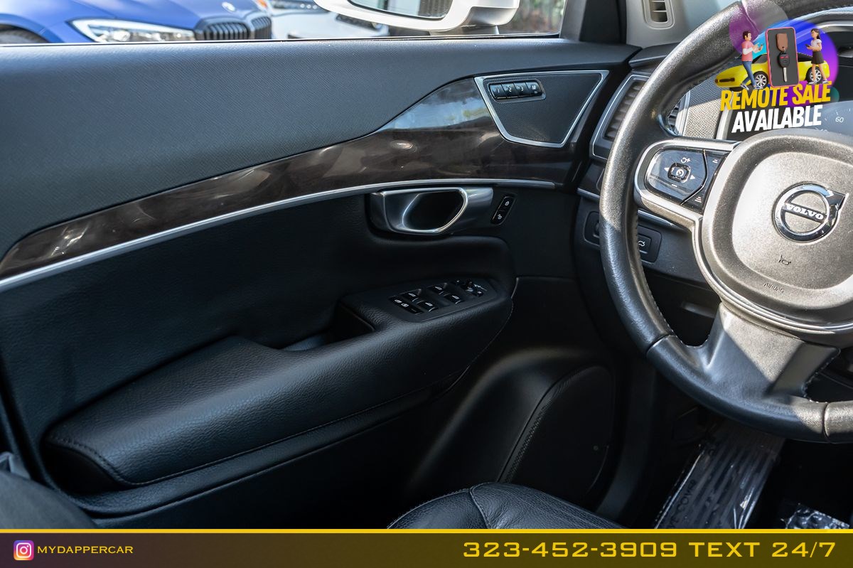 Volvo XC90 photo 23
