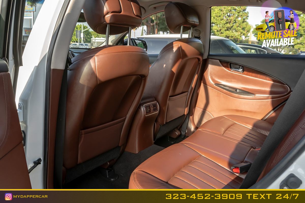 Infiniti QX50 photo 14