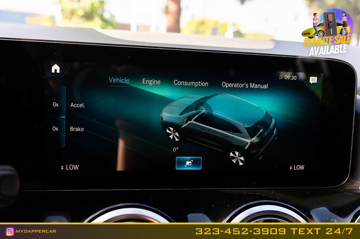 Mercedes-Benz GLA 250 photo 38