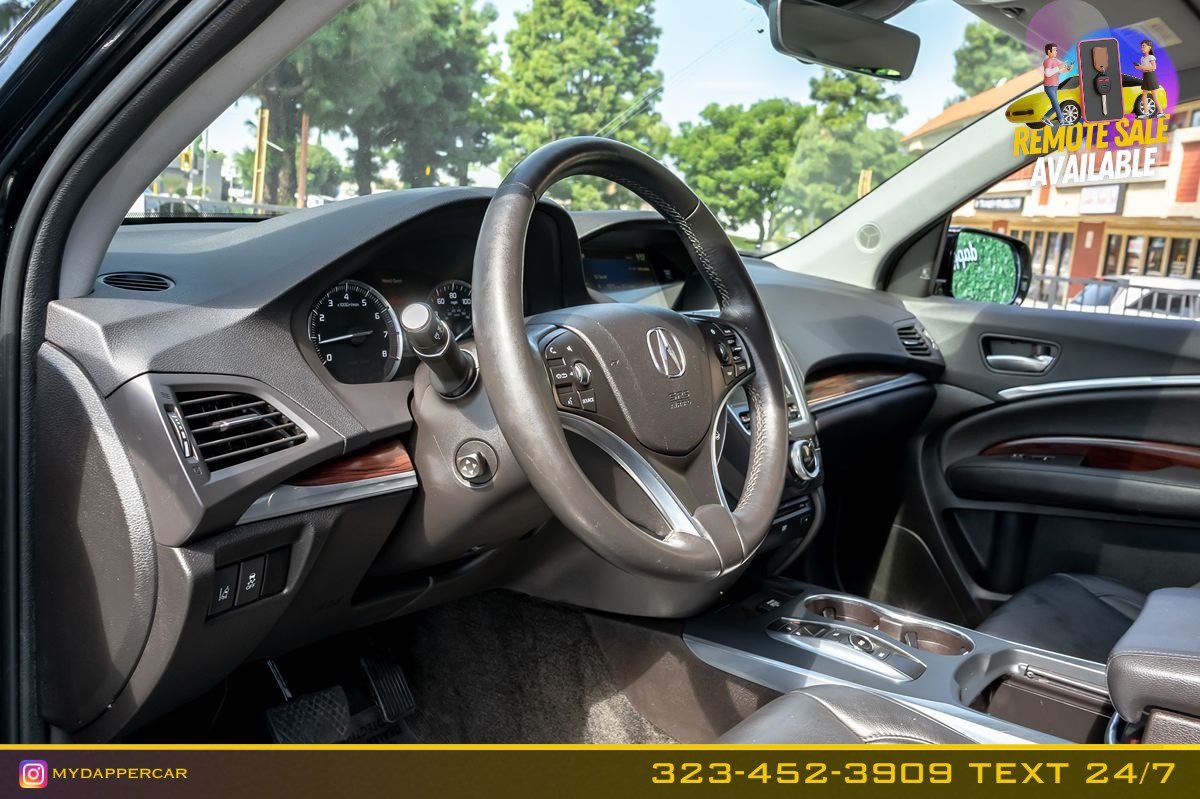 Acura MDX photo 11