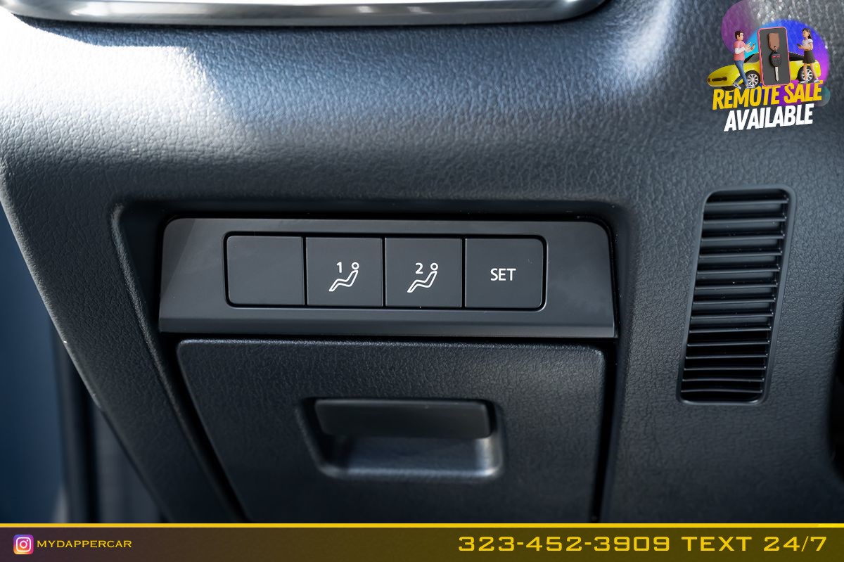 Mazda CX-30 photo 31