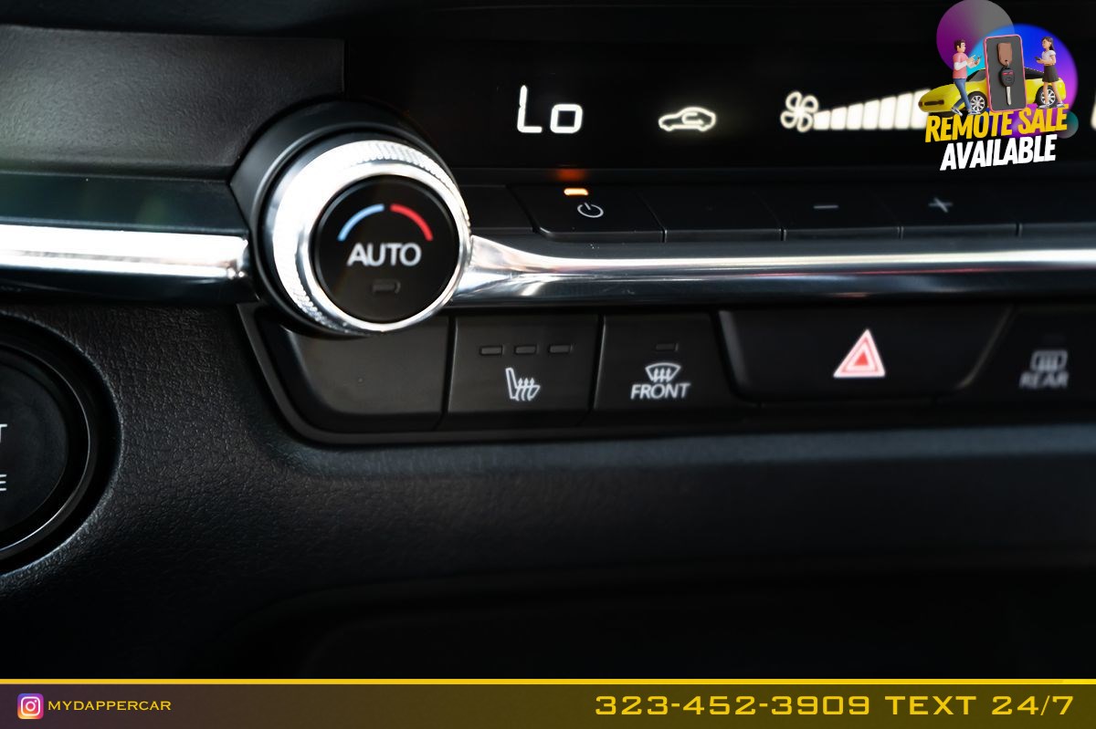 Mazda CX-30 photo 32