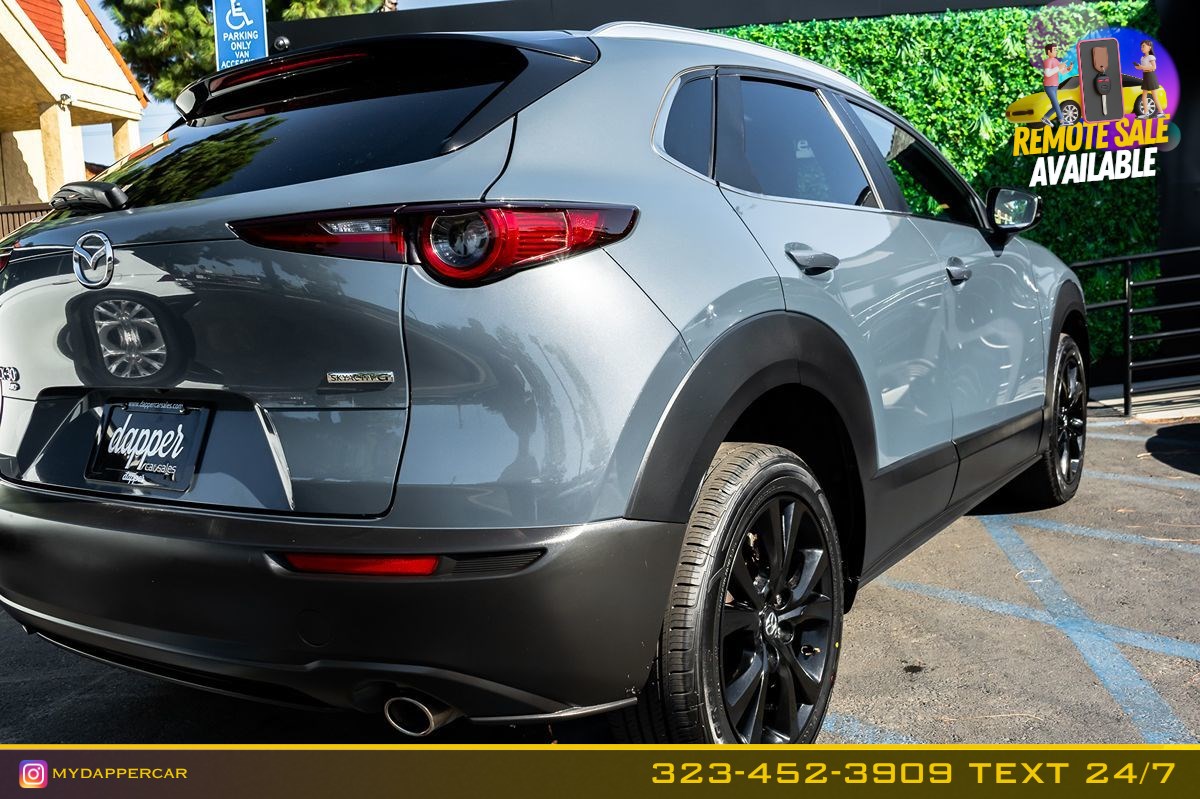 Mazda CX-30 photo 8