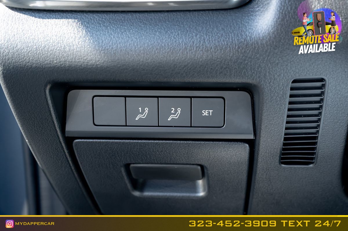 Mazda CX-30 photo 30