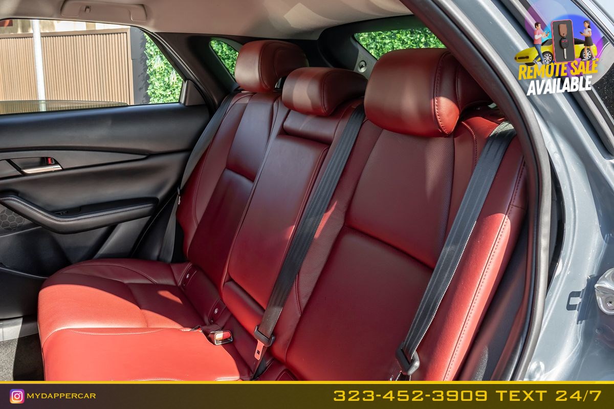 Mazda CX-30 photo 18