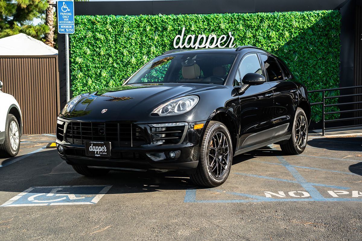 Porsche Macan photo 2