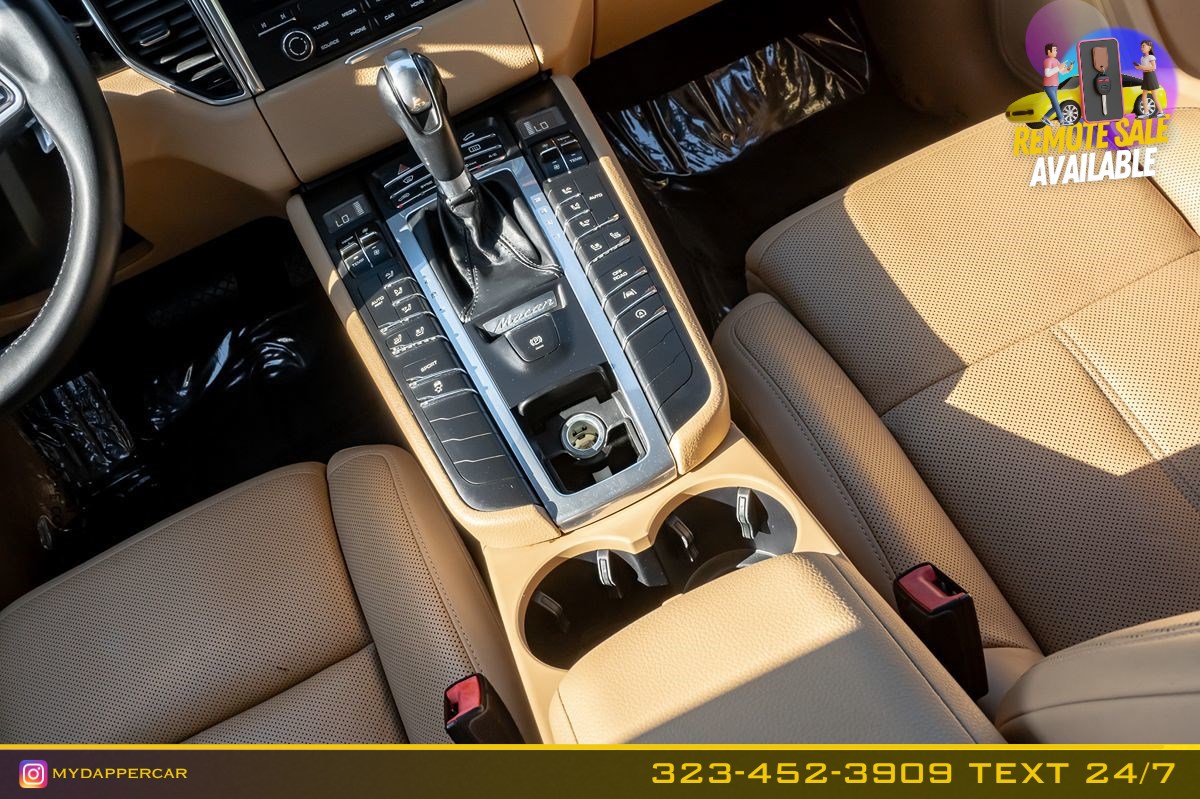 2018 Porsche Macan Base - Photo 22