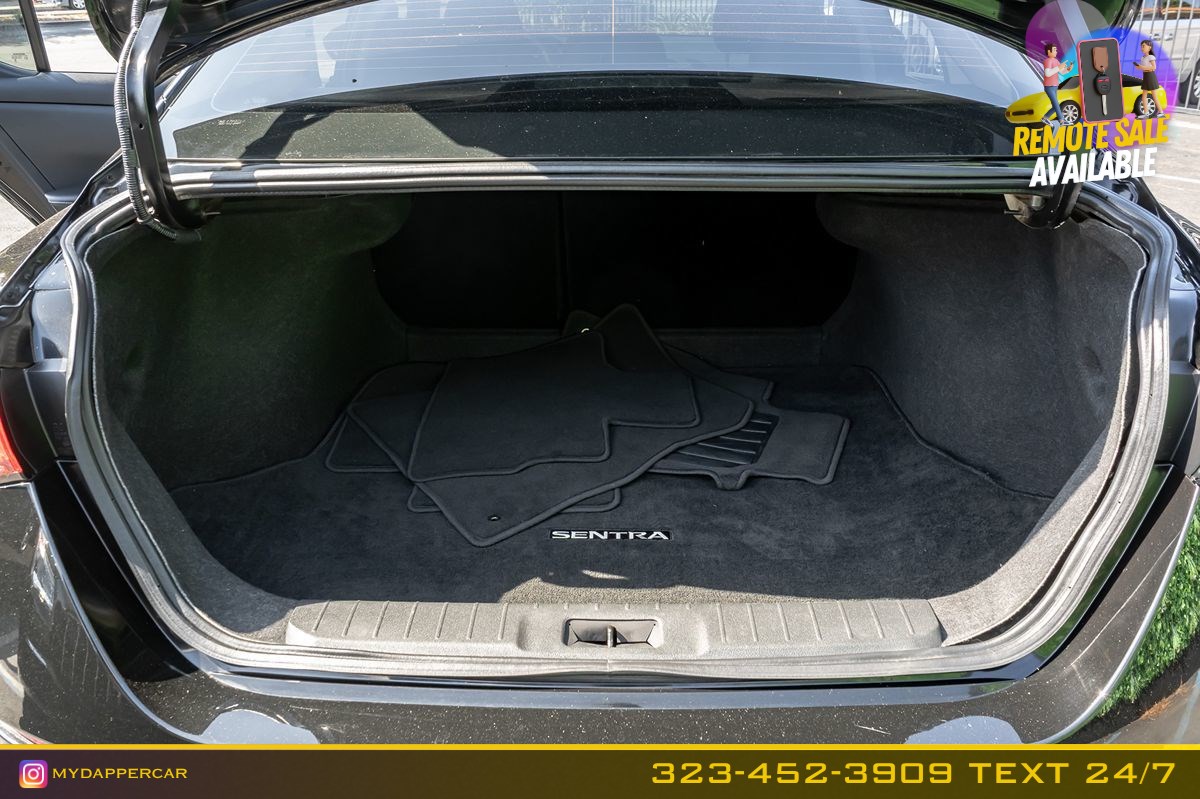 Nissan Sentra photo 17