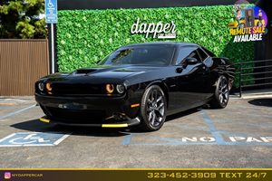 View 2021 Dodge Challenger 