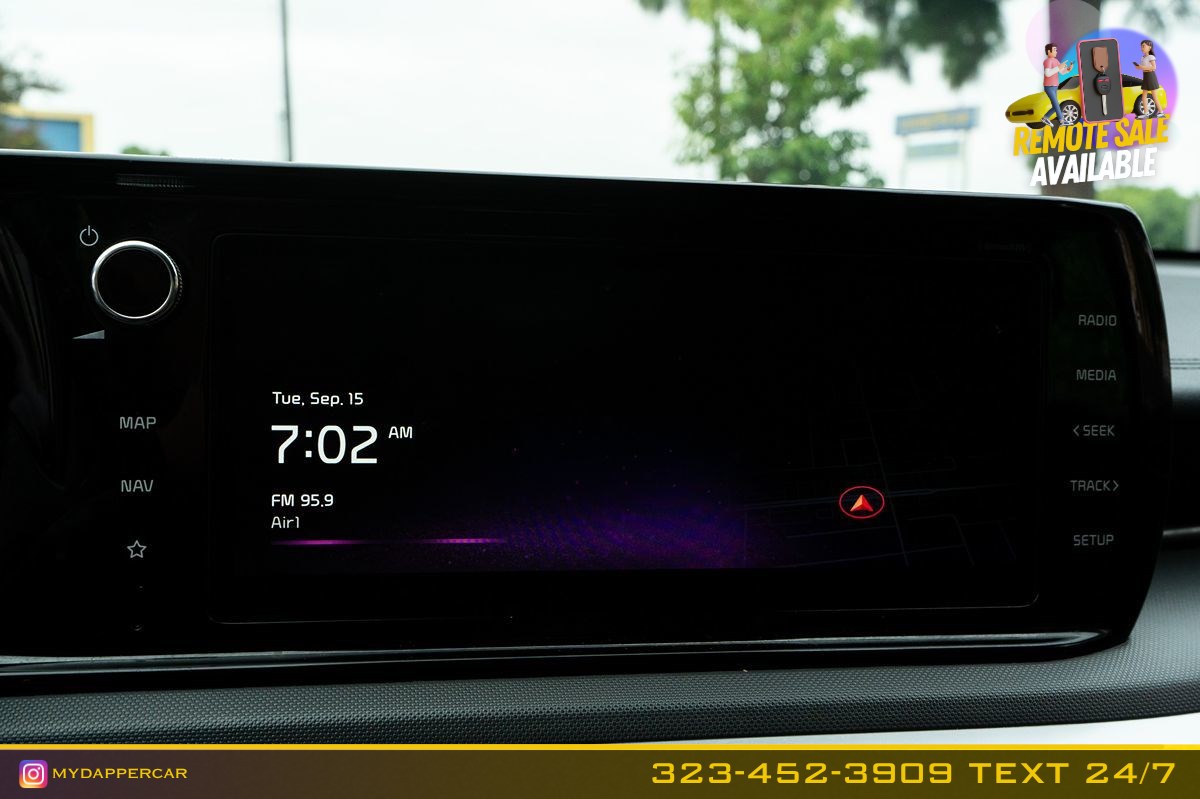 Kia K5 photo 30