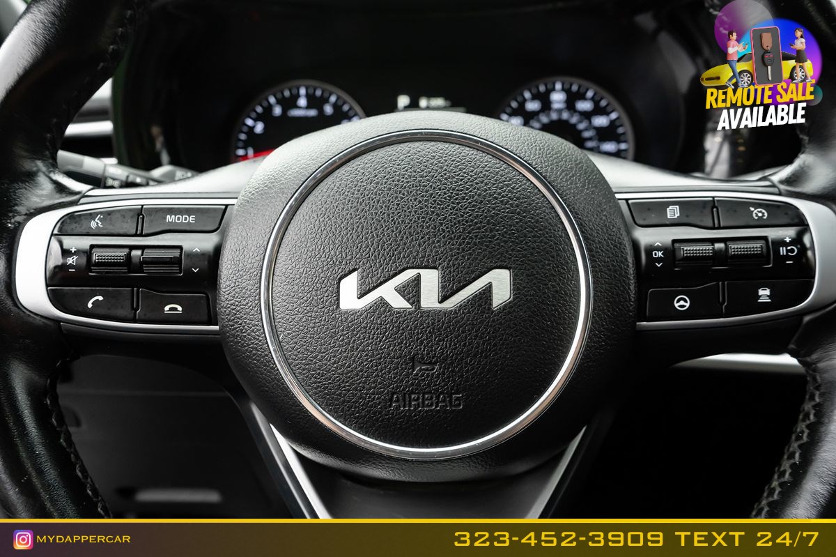Kia K5 photo 25