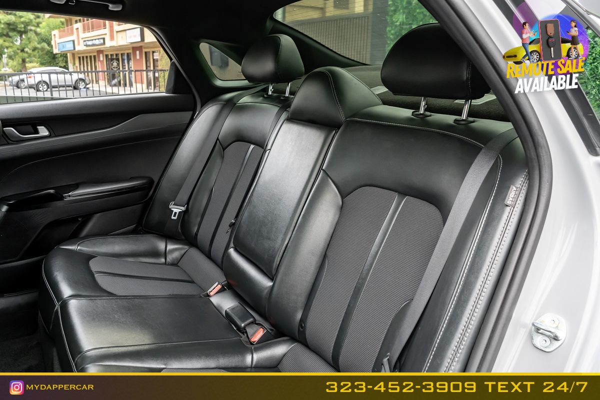Kia K5 photo 18