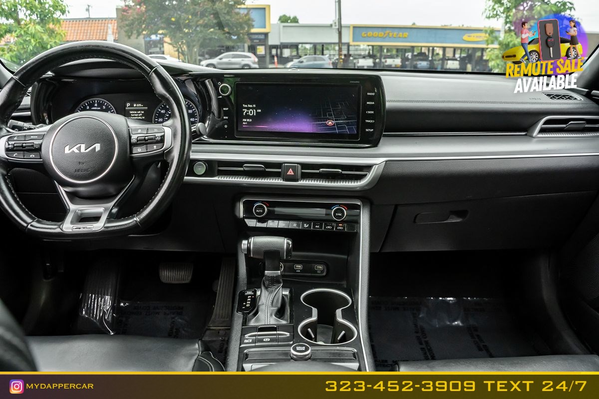 Kia K5 photo 22