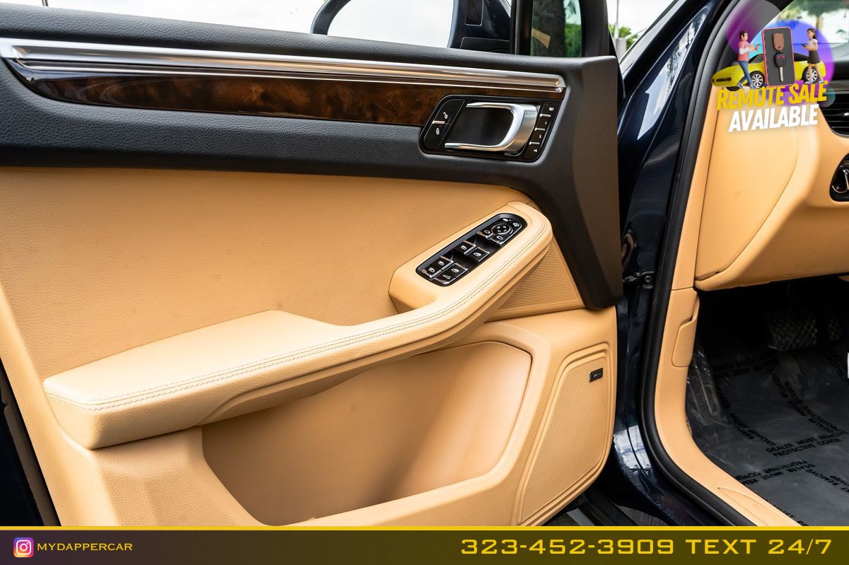 Porsche Macan photo 12