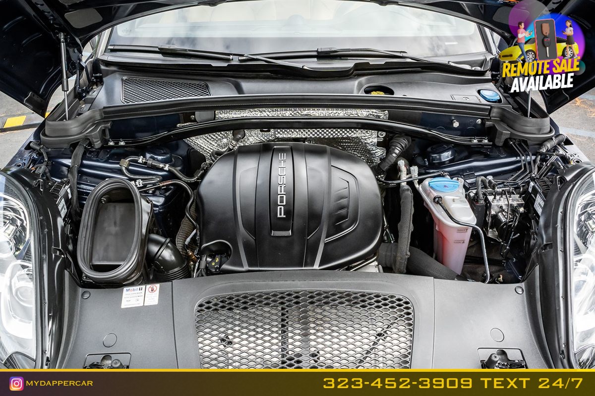 Porsche Macan photo 20