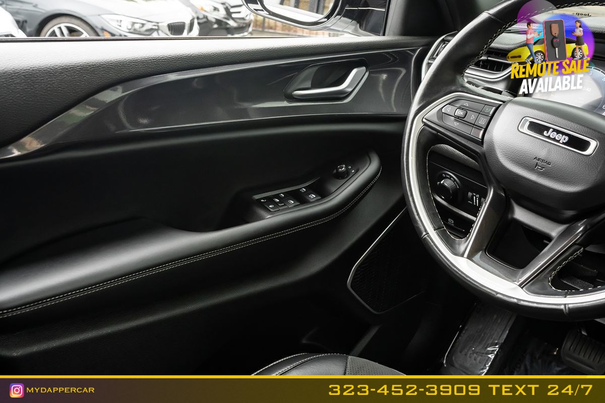 Jeep Grand Cherokee L photo 21