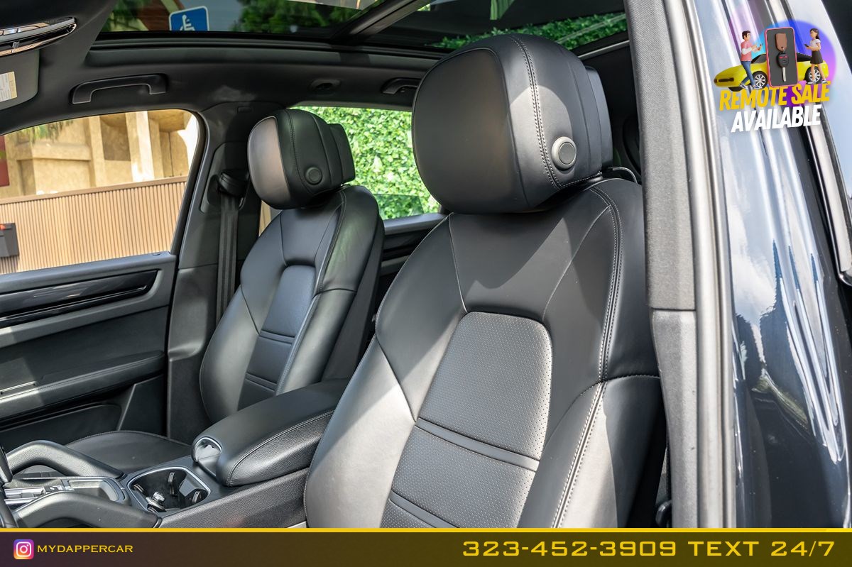 Porsche Cayenne photo 12