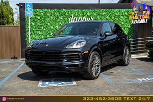 View 2019 Porsche Cayenne 