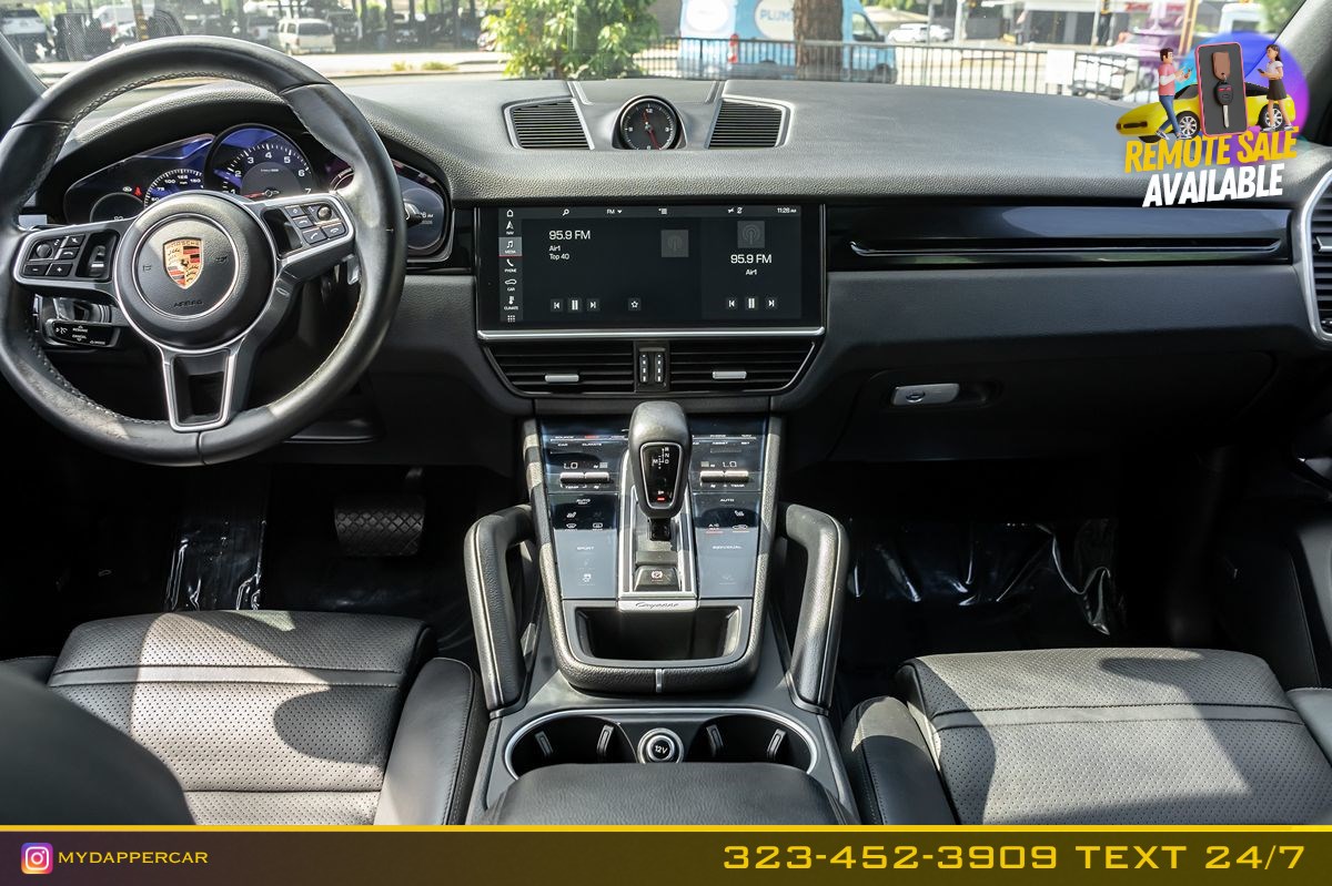 Porsche Cayenne photo 21