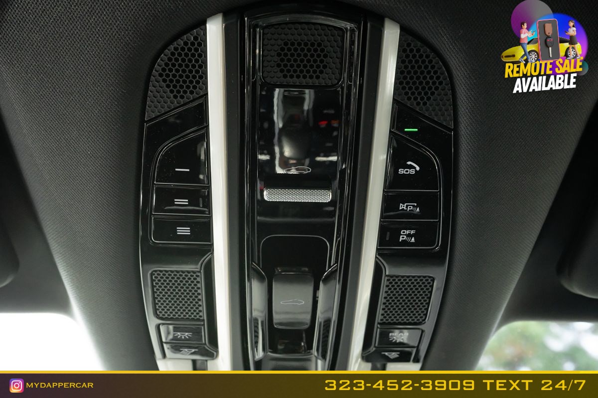 Porsche Cayenne photo 24