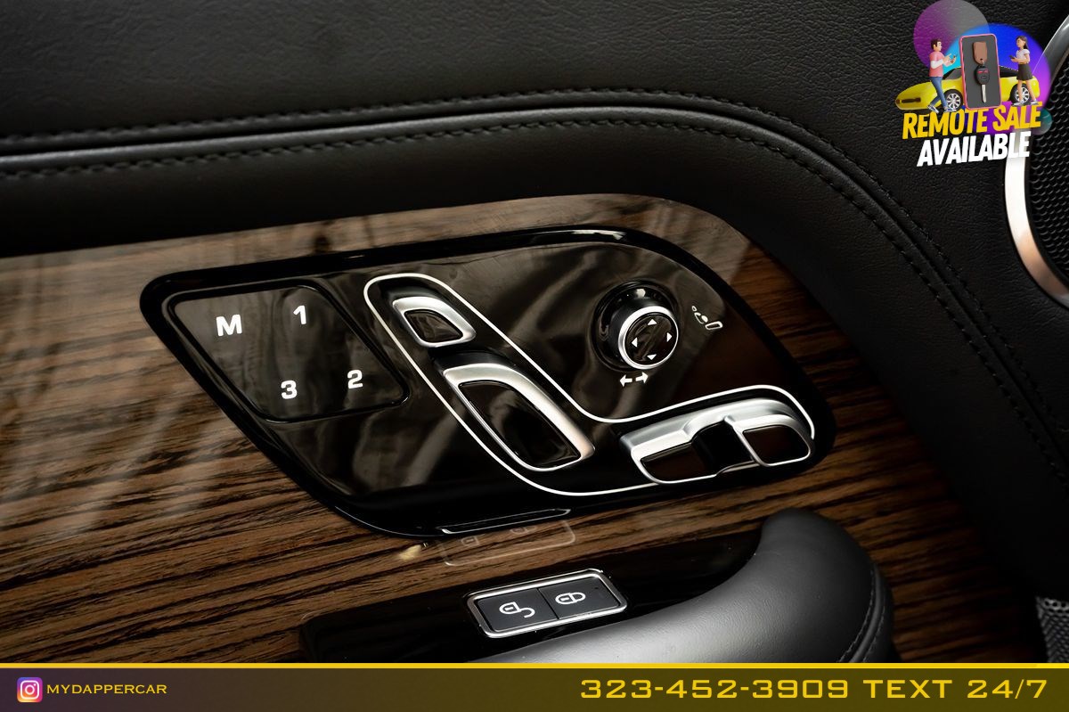 Land Rover Range Rover photo 32