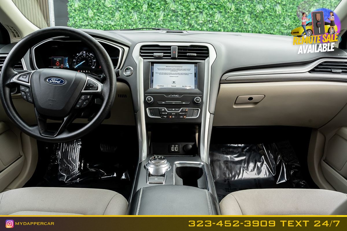 Ford Fusion photo 20