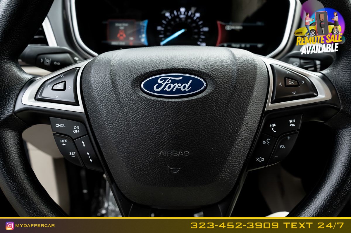 Ford Fusion photo 23