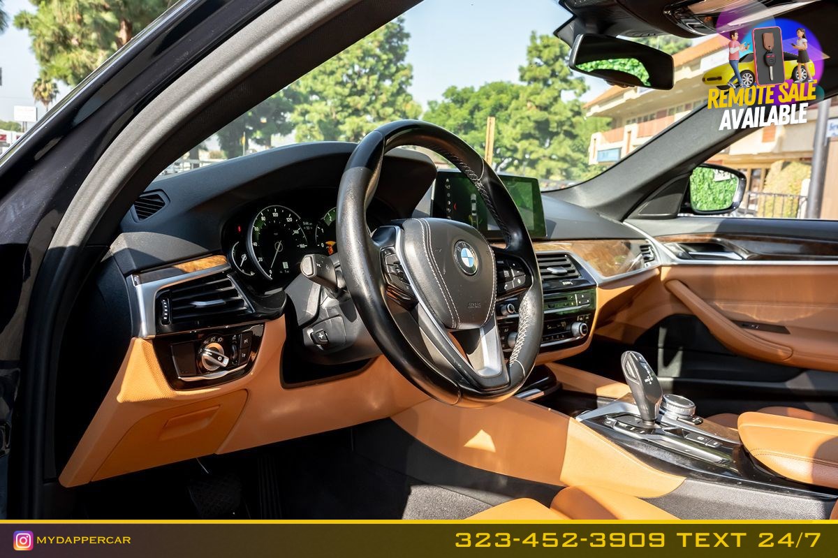 BMW 5 Series photo 11