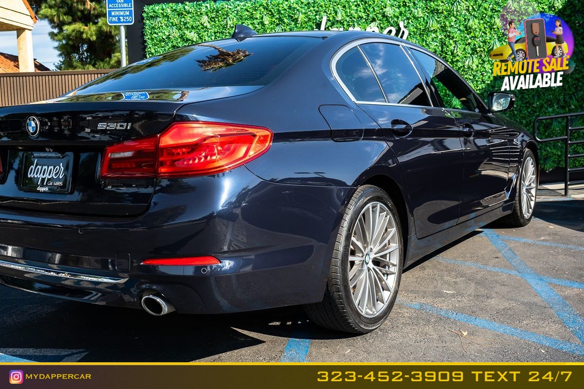 BMW 5 Series photo 8