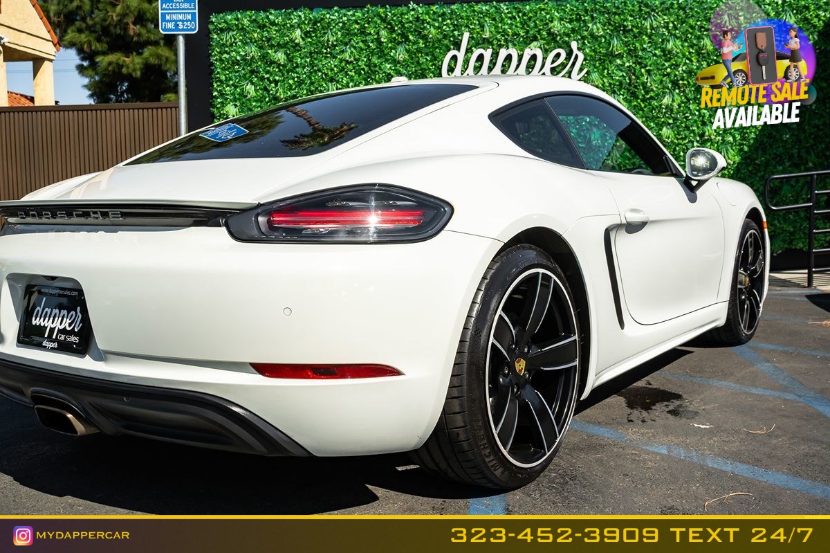 Porsche 718 Cayman photo 8