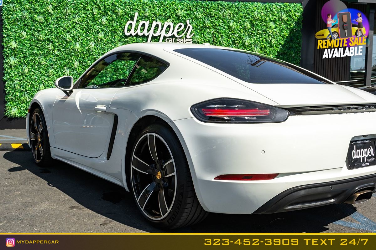 Porsche 718 Cayman photo 10