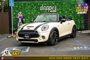 View 2021 MINI Convertible 