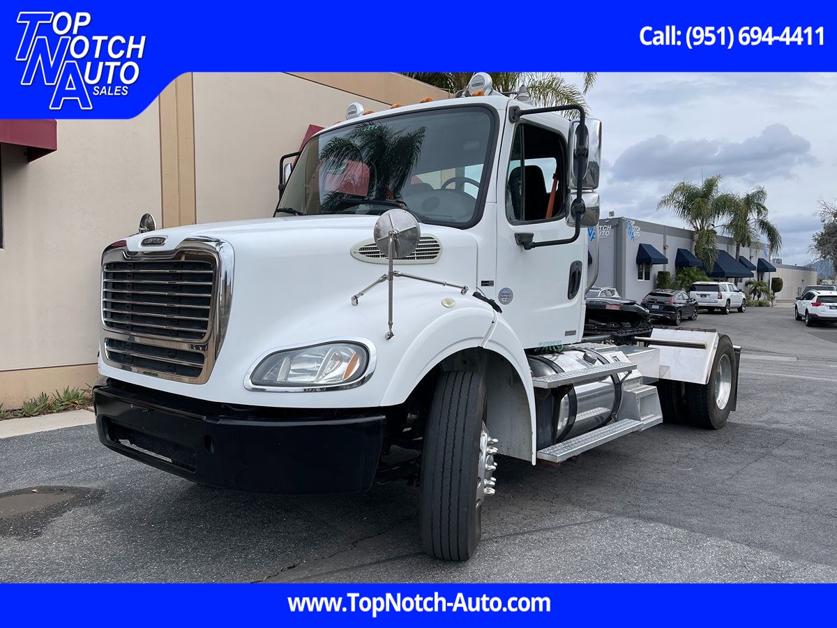 2012 Freightliner M2 112