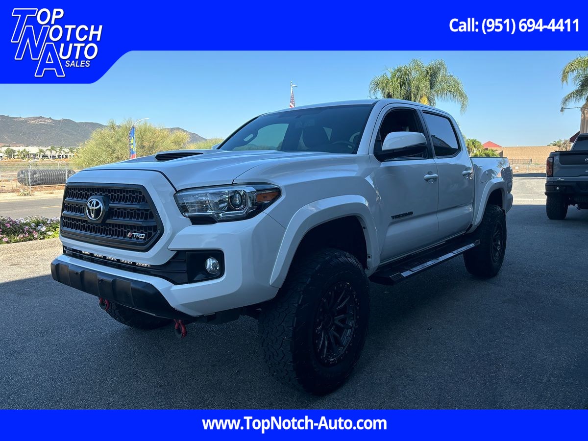 2017 Toyota Tacoma TRD Sport