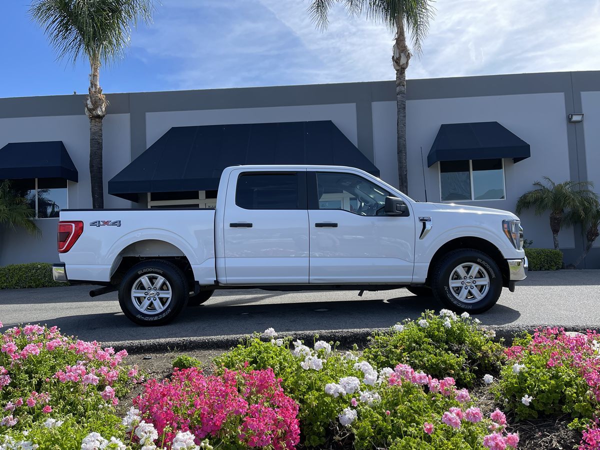 2023 Ford F-150 XLT photo 4