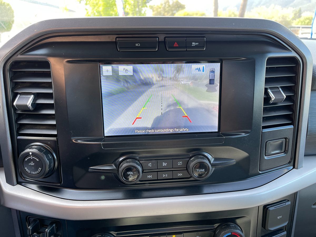 2023 Ford F-150 XLT photo 9