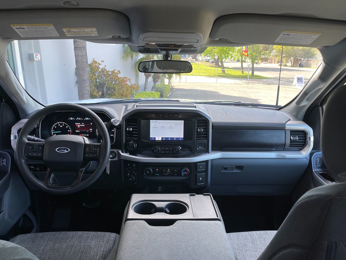 2023 Ford F-150 XLT photo 12