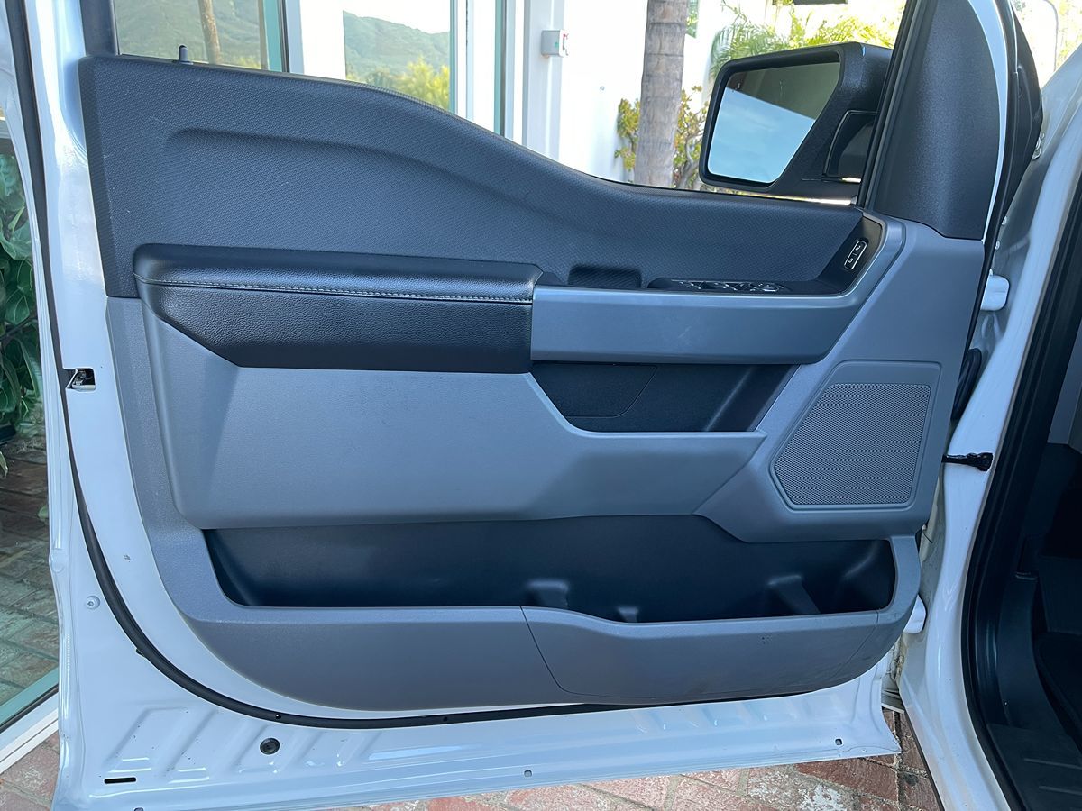 2023 Ford F-150 XLT photo 16