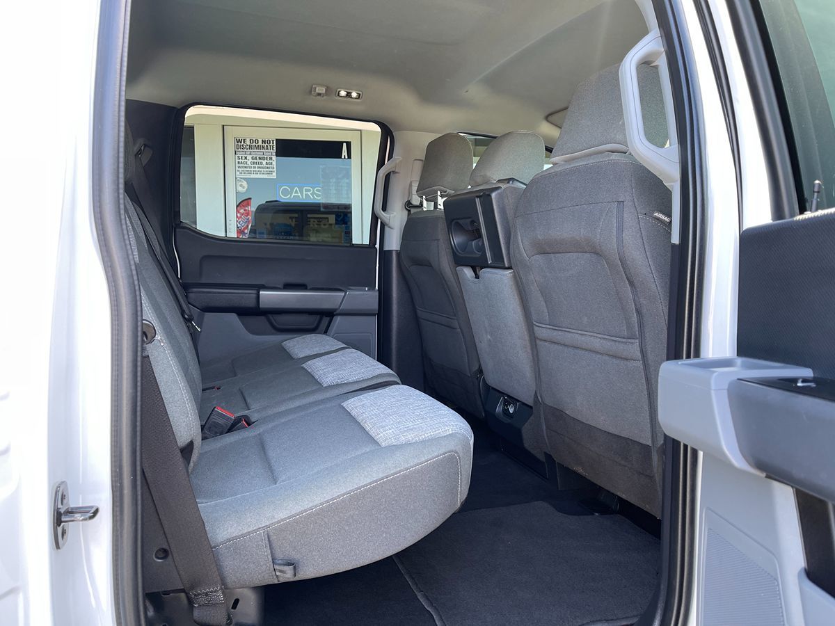2023 Ford F-150 XLT photo 23