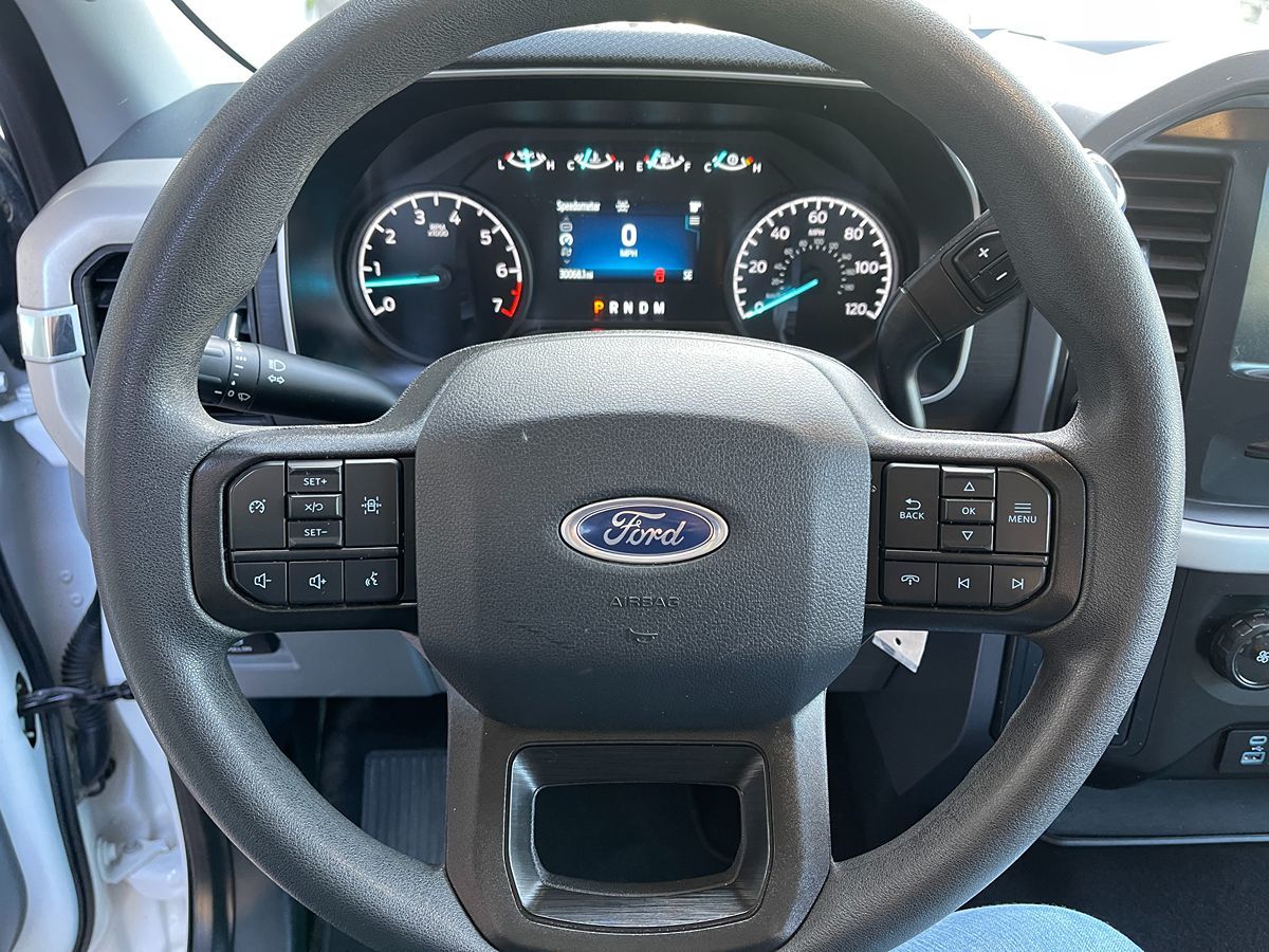 2023 Ford F-150 XLT photo 25