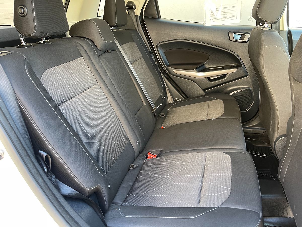 2020 Ford EcoSport SE photo 23