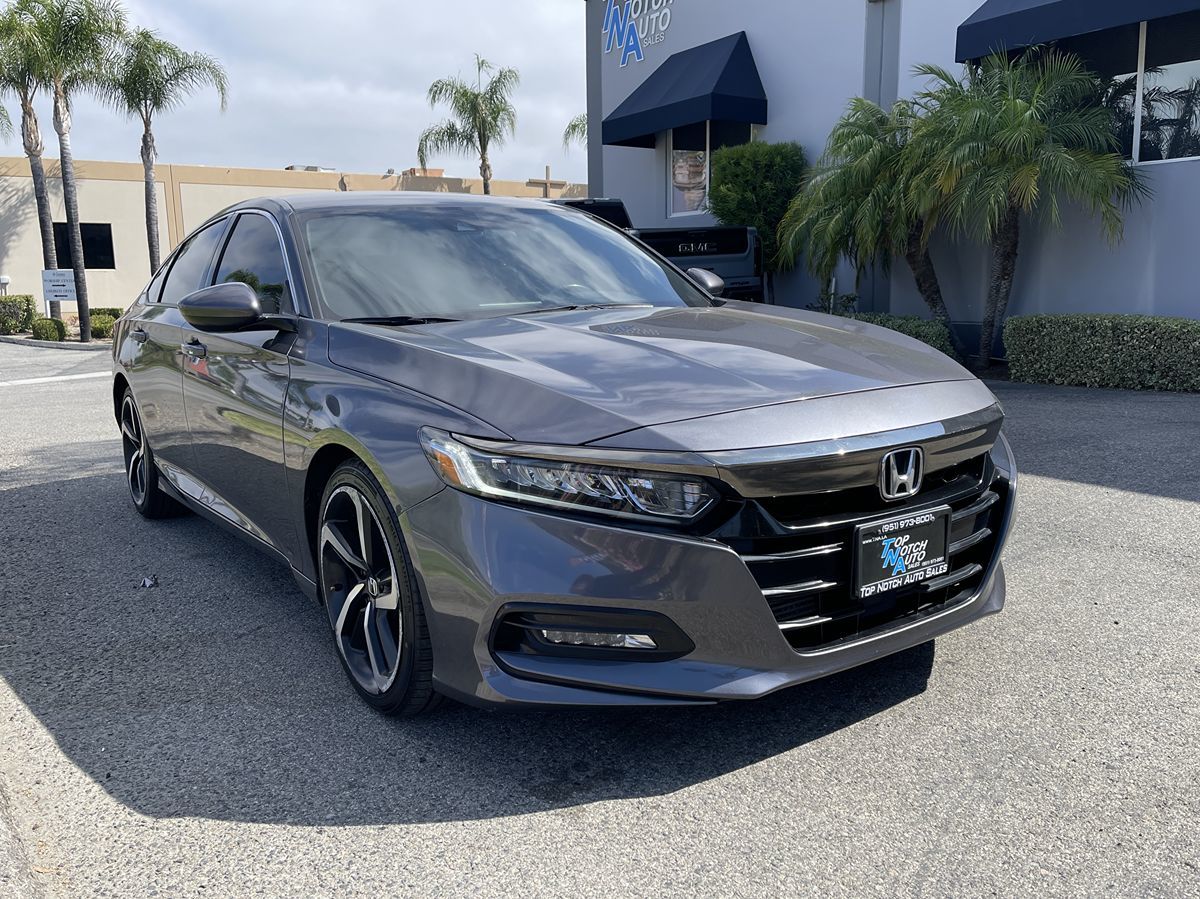 2018 Honda Accord Sport 1.5T photo 3