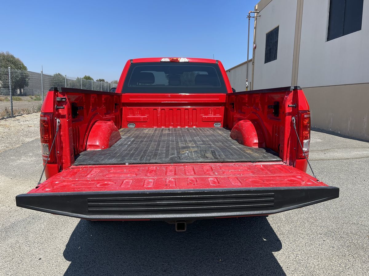2016 Ford F-150 XL photo 10