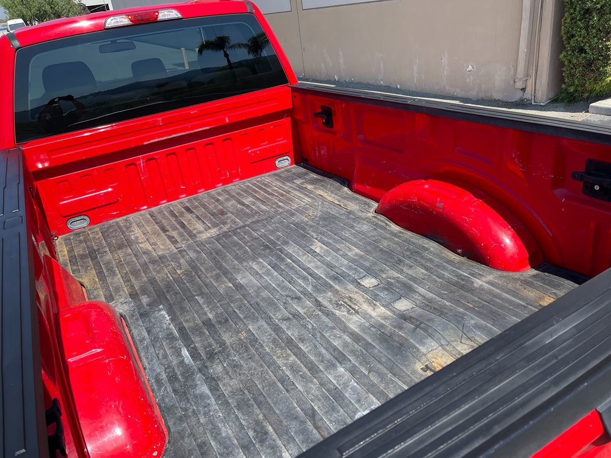 2016 Ford F-150 XL photo 13