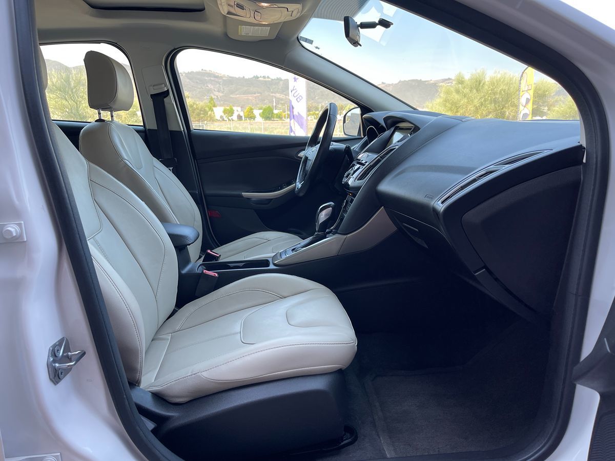 2018 Ford Focus Titanium photo 20