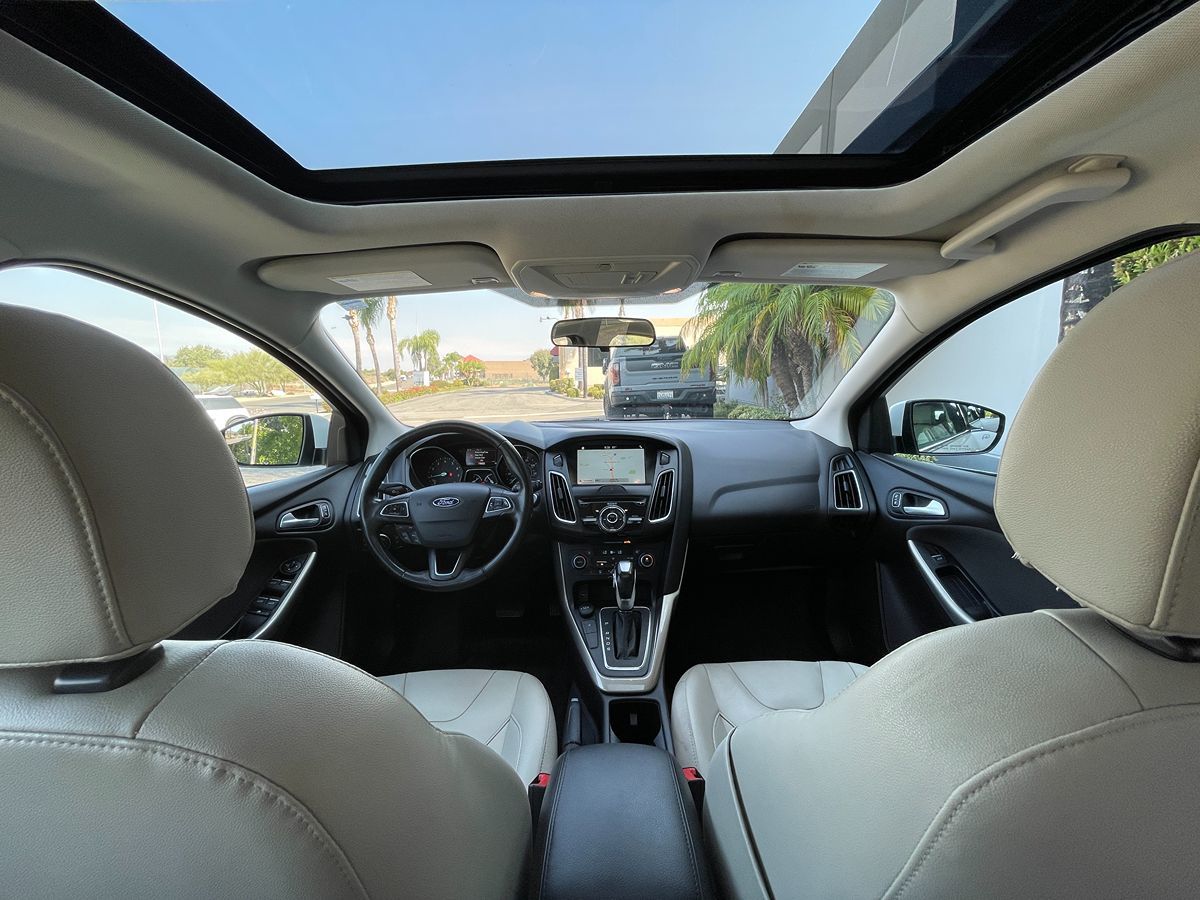 2018 Ford Focus Titanium photo 13