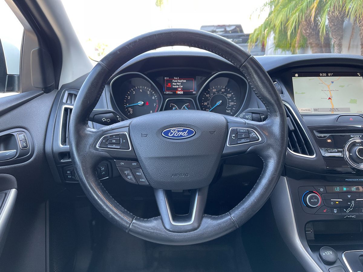 2018 Ford Focus Titanium photo 11