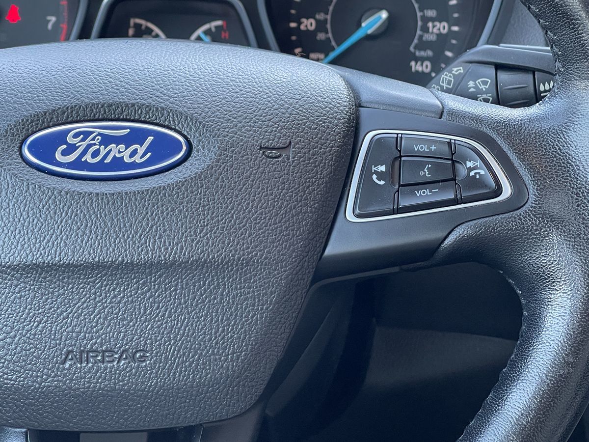 2018 Ford Focus Titanium photo 27